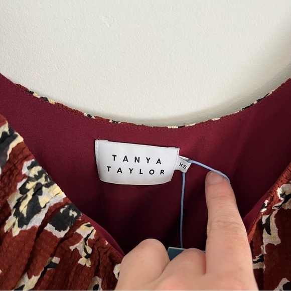 TANYA TAYLOR Edita Crinkled Puff-Sleeve Tiered Mini Dress - Picture 9 of 12